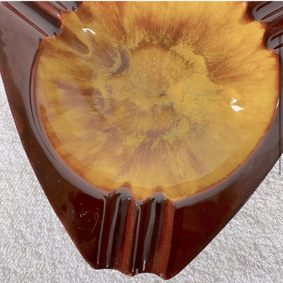 Vintage MCM Blue Mountain Pottery Canada Brown Yellow Ceramic Ashtray - Picture 3 of 14